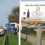 Cartelloni pubblicitari stradali